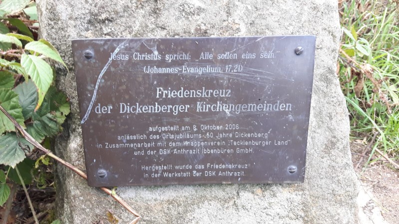 Tafel am Friedenskreuz Tafel am Friedenskreuz